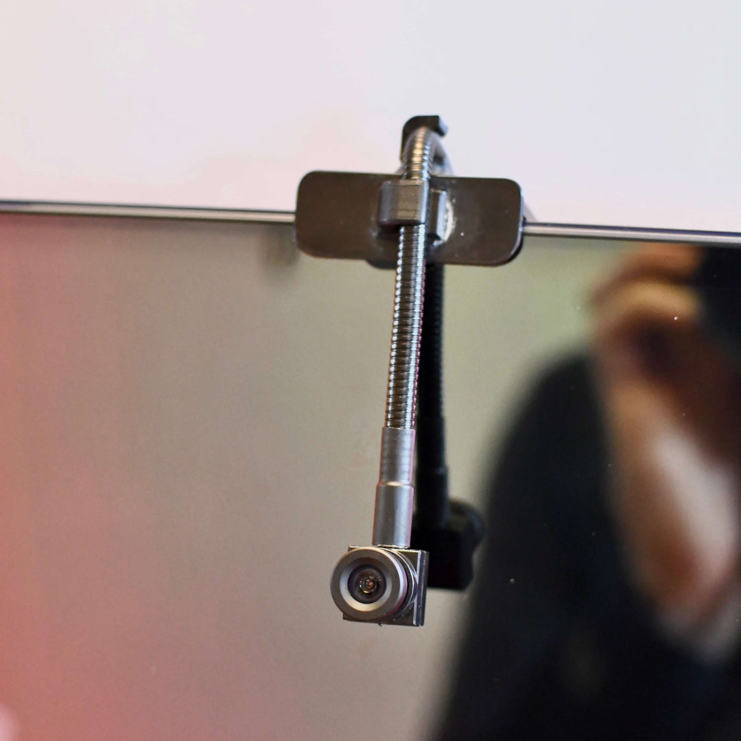 Center Cam Webcam Mounted With Big Clip